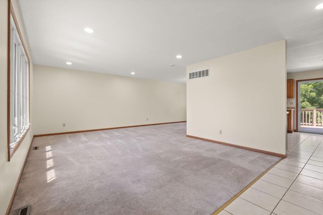 1308 W 82nd Place, Merrillville, IN 46410