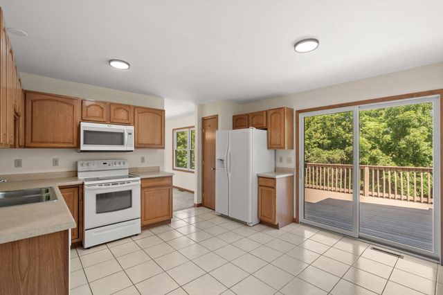1308 W 82nd Place, Merrillville, IN 46410