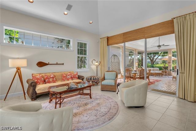 7060 VERDE WAY, Naples, FL 34108