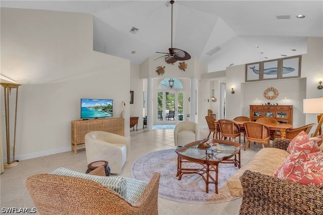 7060 VERDE WAY, Naples, FL 34108