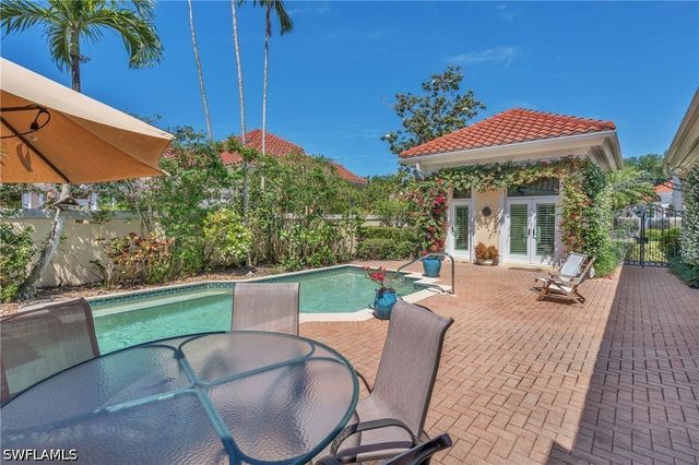 7060 VERDE WAY, Naples, FL 34108