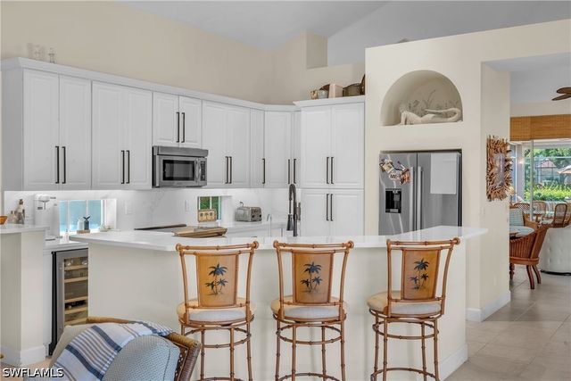 7060 VERDE WAY, Naples, FL 34108