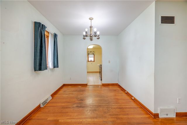 5033 N Park Avenue Extension, Warren, OH 44481
