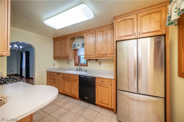 5033 N Park Avenue Extension, Warren, OH 44481