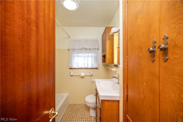 5033 N Park Avenue Extension, Warren, OH 44481
