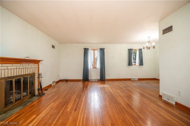 5033 N Park Avenue Extension, Warren, OH 44481