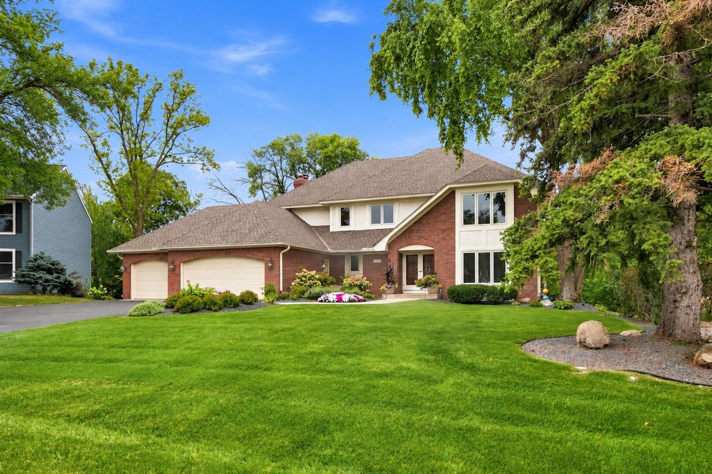 13015 38th Place N, Plymouth, MN 55441 — photo 2