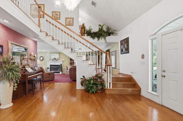 249 Lakeshore Drive, Cleveland, TX 77327