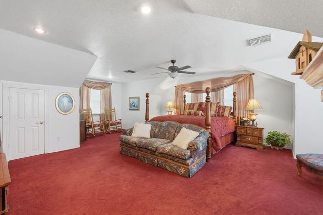 249 Lakeshore Drive, Cleveland, TX 77327