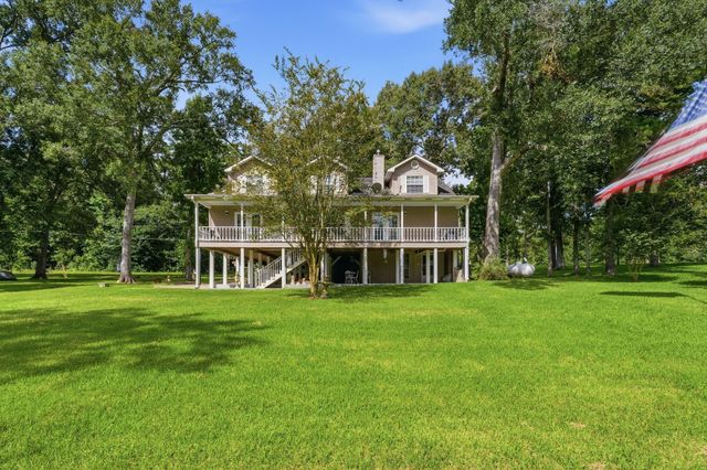 249 Lakeshore Drive, Cleveland, TX 77327