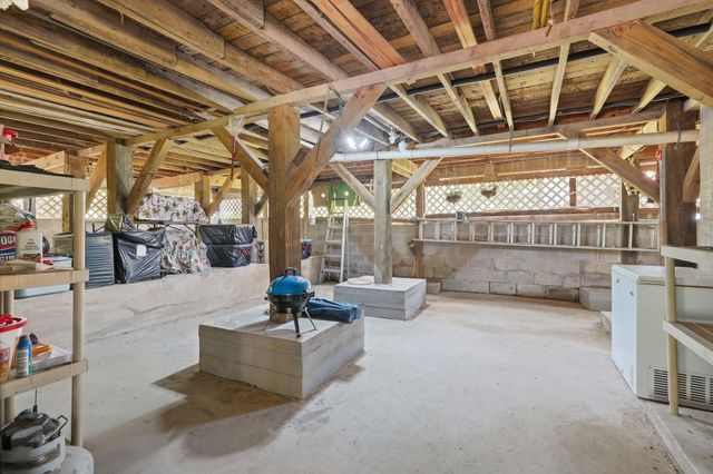249 Lakeshore Drive, Cleveland, TX 77327