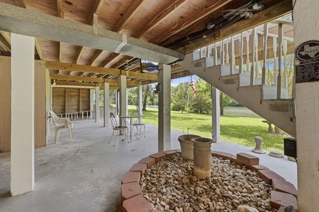 249 Lakeshore Drive, Cleveland, TX 77327
