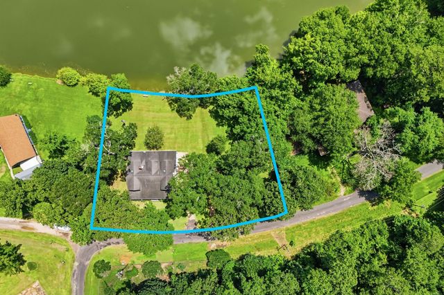 249 Lakeshore Drive, Cleveland, TX 77327
