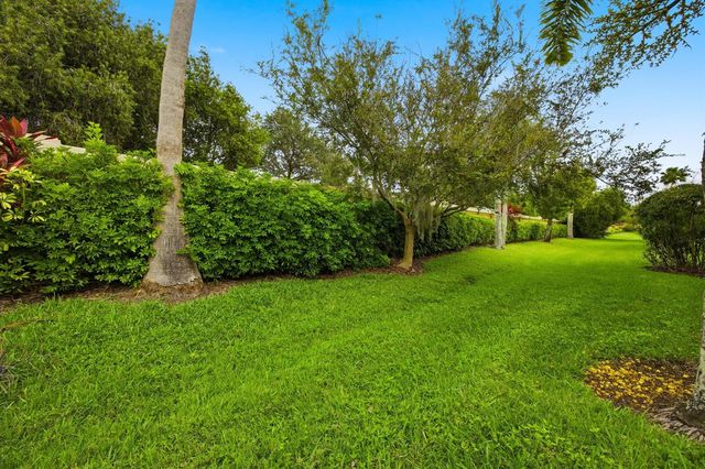 11200 SW Birch Tree Circle, Port St. Lucie, FL 34987