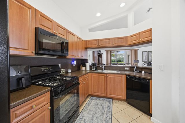 11200 SW Birch Tree Circle, Port St. Lucie, FL 34987