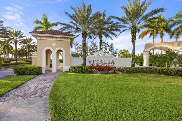 11200 SW Birch Tree Circle, Port St. Lucie, FL 34987