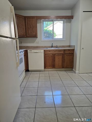1400 Hartford Turnpike 27, North Haven, CT 06473