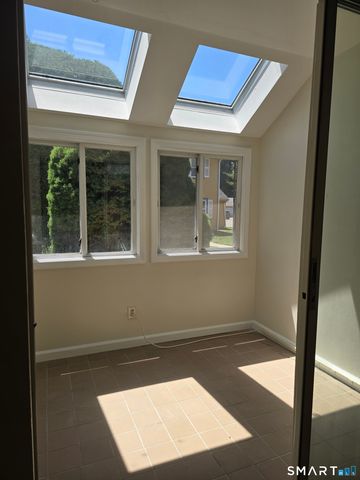 1400 Hartford Turnpike 27, North Haven, CT 06473
