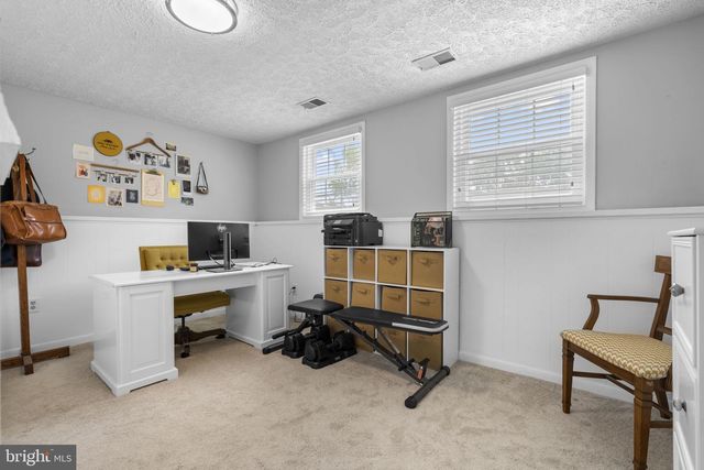 1236 SUMMERFIELD DR, Herndon, VA 20170