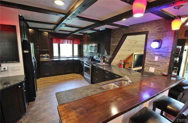 7300 Hamilton Road, Pompey, NY 13078