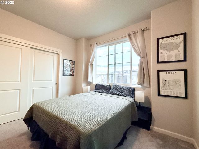 28830 Sw VILLEBOIS Dr, Wilsonville, OR 97070