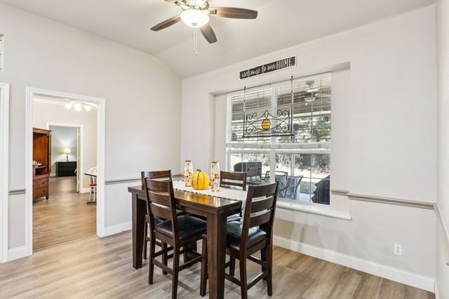 516 Shady Oaks Trail, Burleson, TX 76028