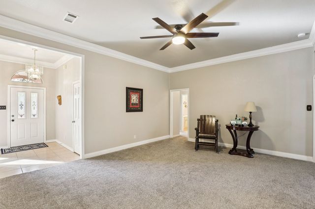 516 Shady Oaks Trail, Burleson, TX 76028