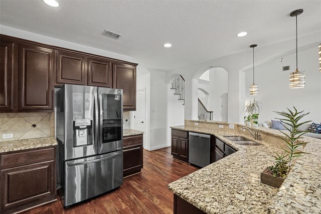 1010 Canyon Edge DR, Austin, TX 78733