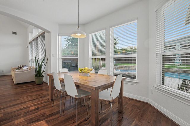 1010 Canyon Edge DR, Austin, TX 78733