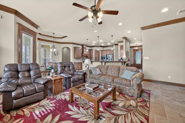 197 Ellis Creek Drive, Weatherford, TX 76085
