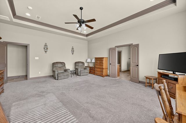 197 Ellis Creek Drive, Weatherford, TX 76085