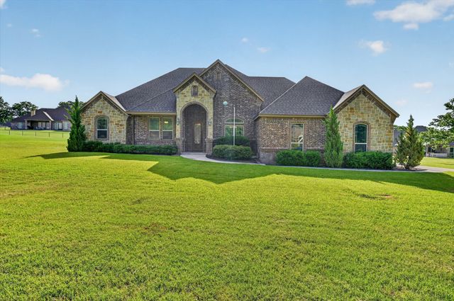 197 Ellis Creek Drive, Weatherford, TX 76085