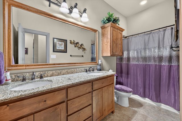 197 Ellis Creek Drive, Weatherford, TX 76085