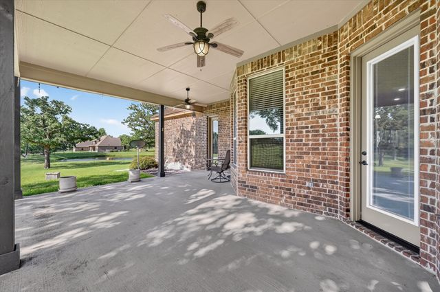 197 Ellis Creek Drive, Weatherford, TX 76085