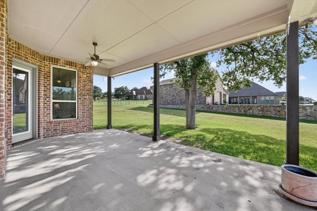197 Ellis Creek Drive, Weatherford, TX 76085