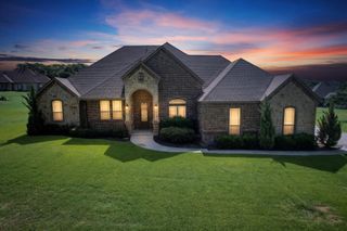 197 Ellis Creek Drive, Weatherford, TX 76085