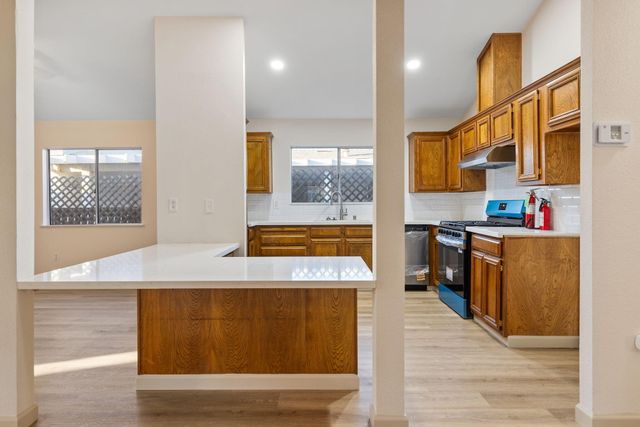 4626 S Verde Vista Street, Visalia, CA 93277