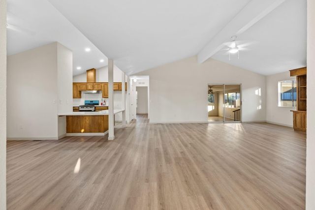 4626 S Verde Vista Street, Visalia, CA 93277