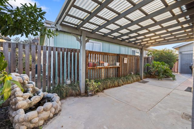 4626 S Verde Vista Street, Visalia, CA 93277