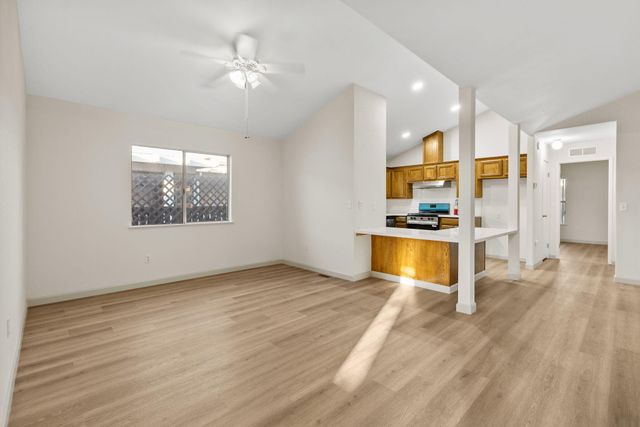 4626 S Verde Vista Street, Visalia, CA 93277