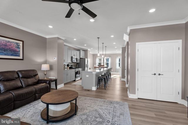 7712 RED MOON WAY, Glen Burnie, MD 21060