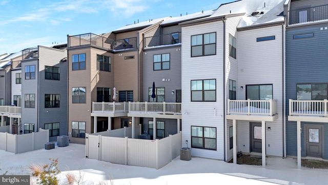 7712 RED MOON WAY, Glen Burnie, MD 21060