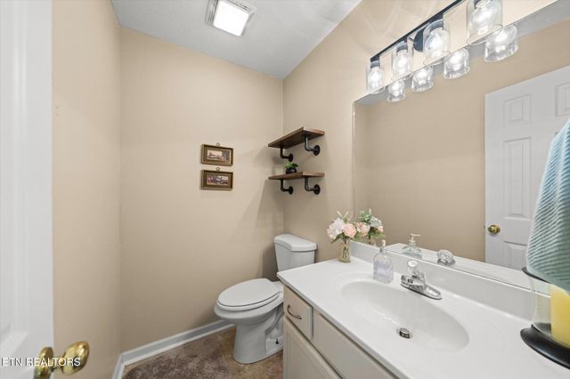 1419 Foxfire Circle, Seymour, TN 37865