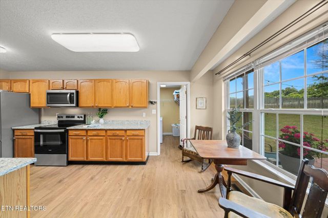 1419 Foxfire Circle, Seymour, TN 37865