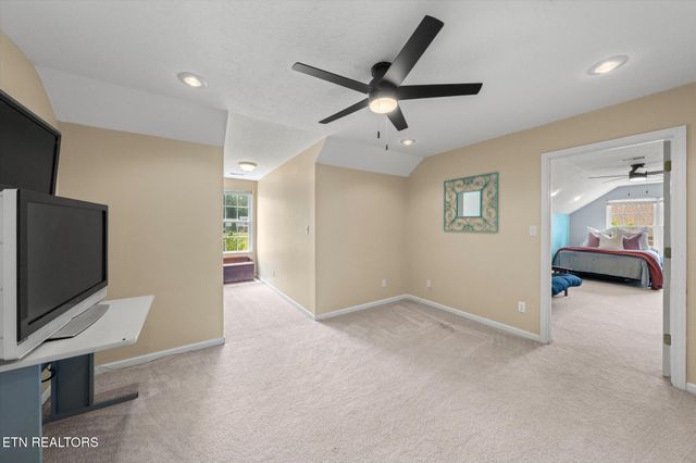 1419 Foxfire Circle, Seymour, TN 37865
