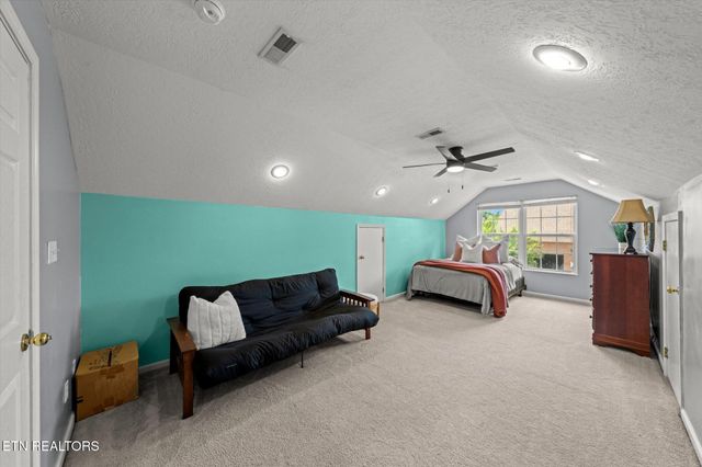 1419 Foxfire Circle, Seymour, TN 37865