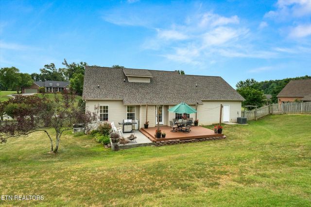 1419 Foxfire Circle, Seymour, TN 37865