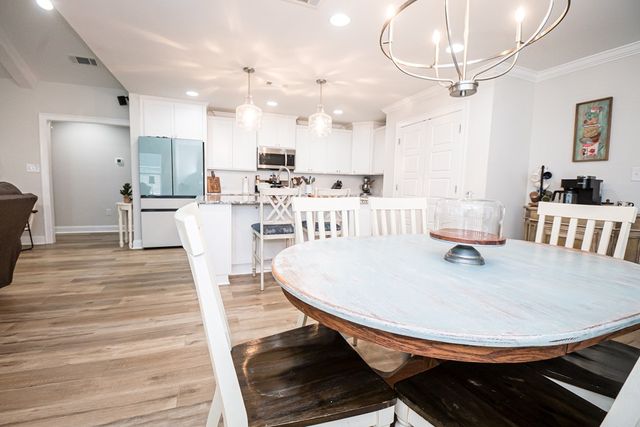 104 Creekridge St, Headland, AL 36345