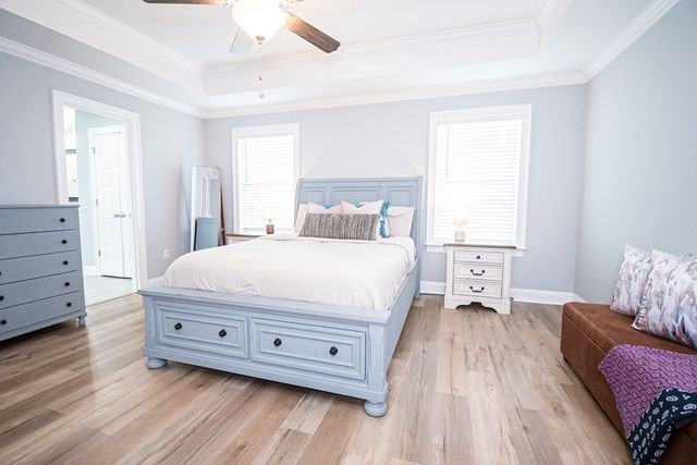 104 Creekridge St, Headland, AL 36345