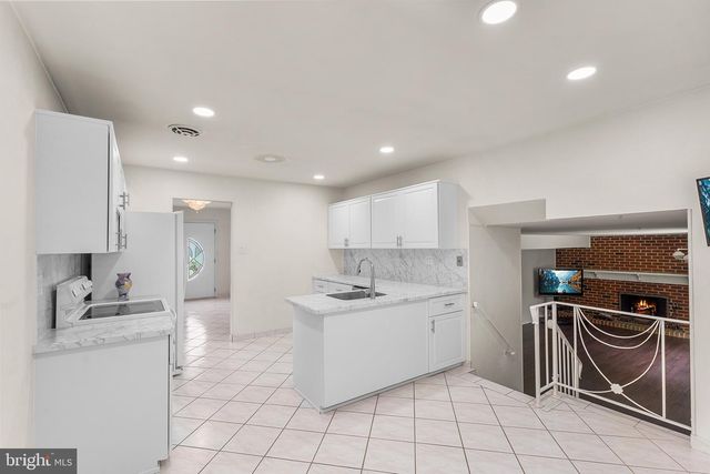 144 TULIP RD, Southampton, PA 18966